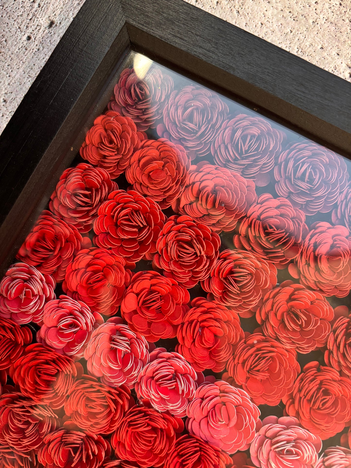 Ombre red paper flowers frame